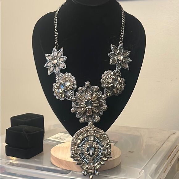 HSN Deepa By Deepa Gurnani Gray Dara 21" Beaded Necklace - Picture 1 of 4